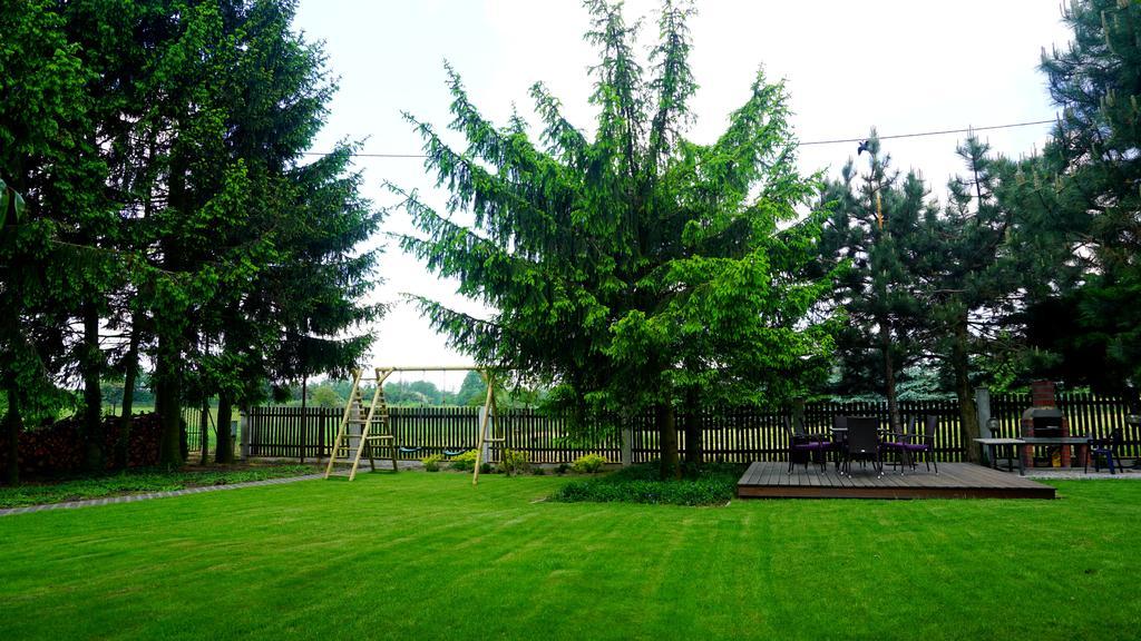 Swierkowe Zacisze Nałęczów מראה חיצוני תמונה